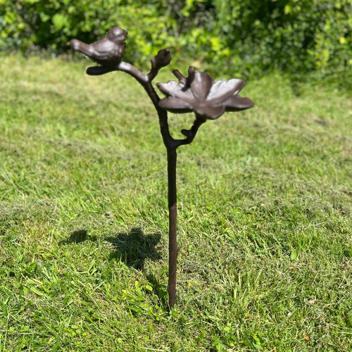 Cast iron wild bird feeder - wild,
